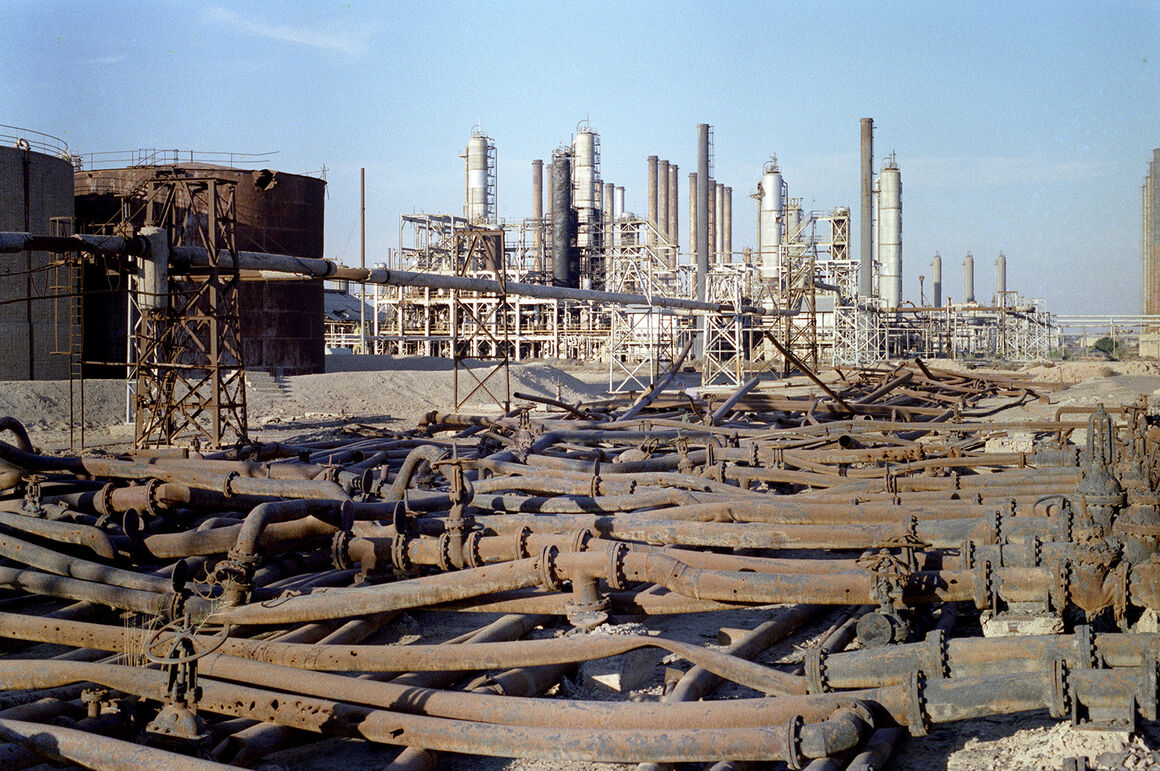 Oil Players Displaced Oil Players Displaced