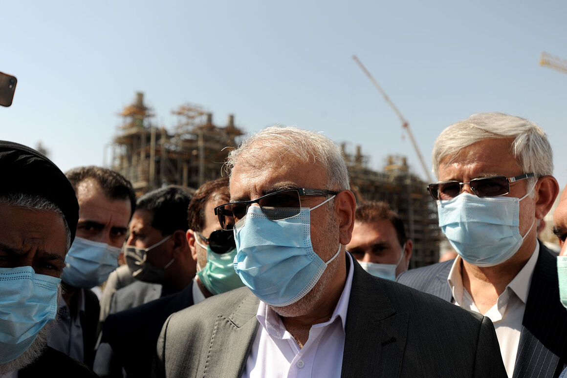 غربالگری و تکمیل پروژههای نیمهکاره برنامه اصلی وزارت نفت است غربالگری و تکمیل پروژههای نیمهکاره برنامه اصلی وزارت نفت است
