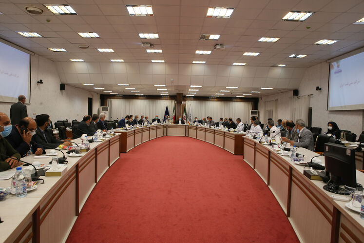 نشست مدیران شرکت ملی نفت ایران و اعضای کمیسیون برنامه و بودجه و محاسبات مجلس