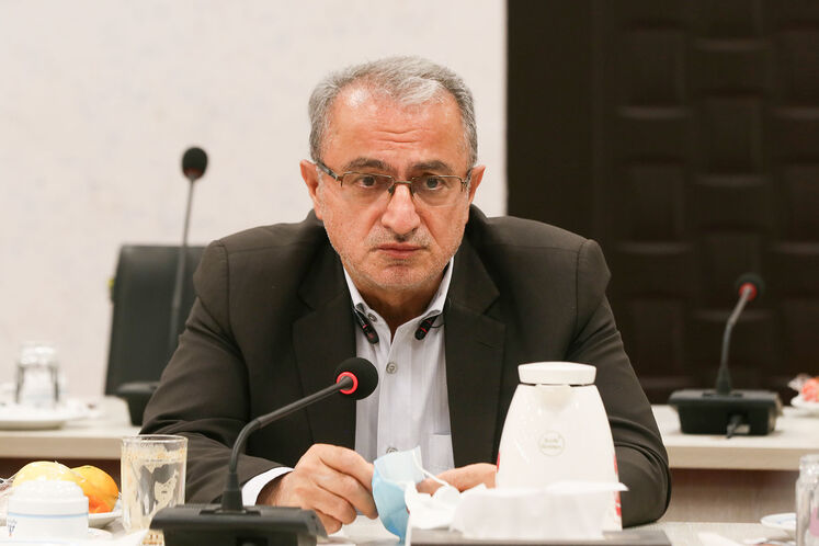 ولی‌الله فرزانه، نماینده محمودآباد و نور در مجلس شورای اسلامی
