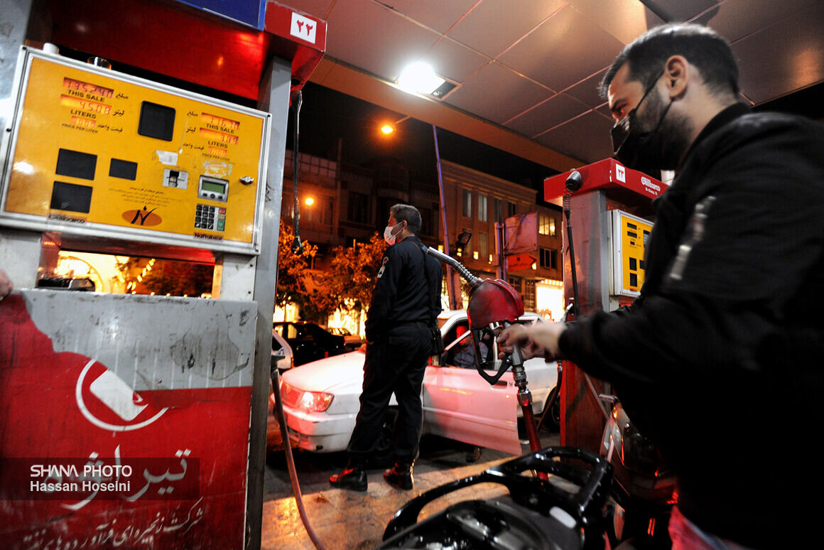 عرضه بنزین سهمیه‌ای در ۲۲۰ جایگاه سراسر کشور امکان‌پذیر شد