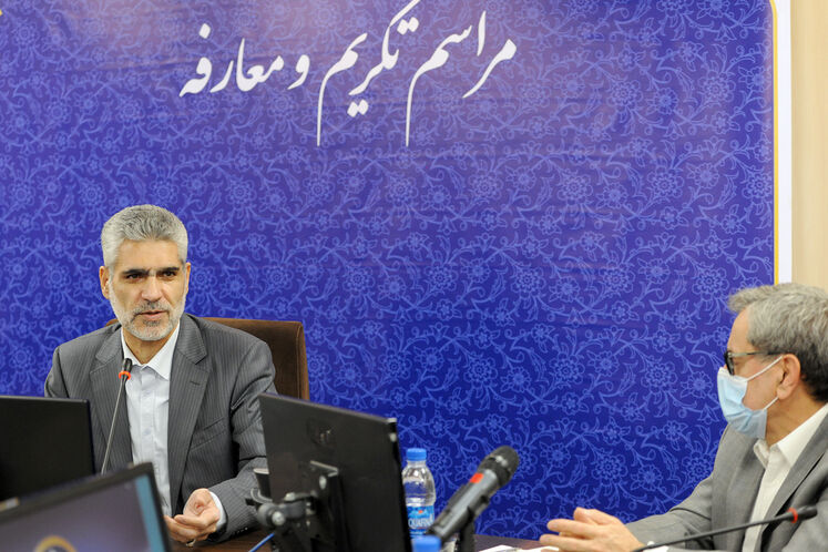 آیین تودیع و معارفه مدیران عامل پیشین و جدید اویک