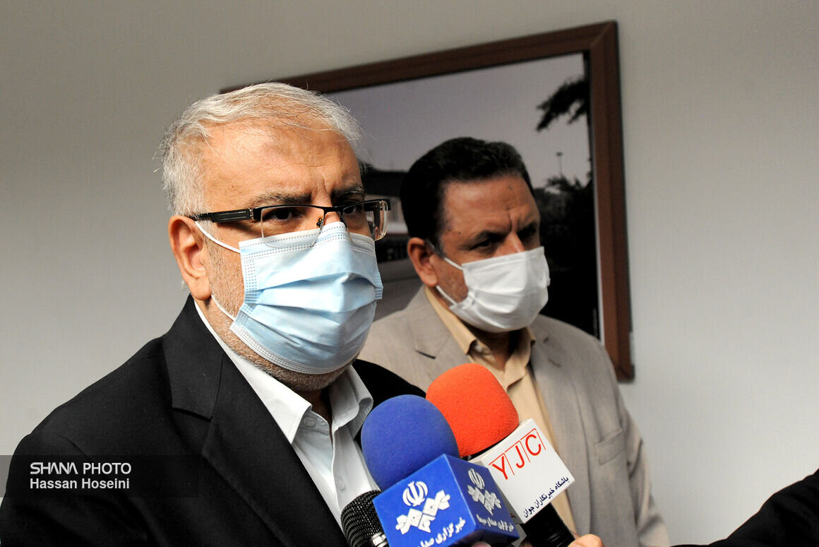 واریز سهمیه جبرانی به کارتهای سوخت در حال بررسی است واریز سهمیه جبرانی به کارتهای سوخت در حال بررسی است