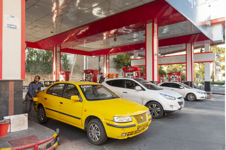 عملیاتی شدن جایگاه‌های عرضه سوخت در استان البرز