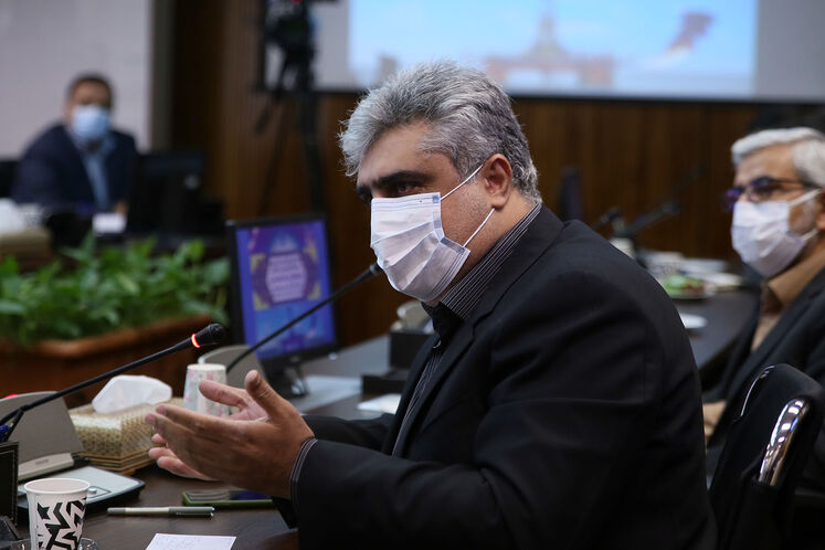عماد حسینی، رئیس هیئت مدیره شرکت نفت خزر