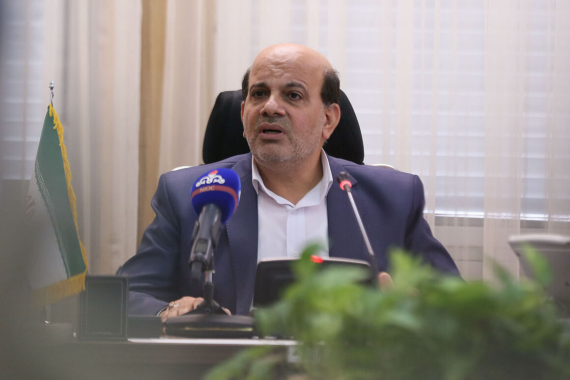 وجود ساختار کسبوکار و سرمایهگذاری در زیرمجموعههای شرکت ملی نفت ضروری است وجود ساختار کسبوکار و سرمایهگذاری در زیرمجموعههای شرکت ملی نفت ضروری است