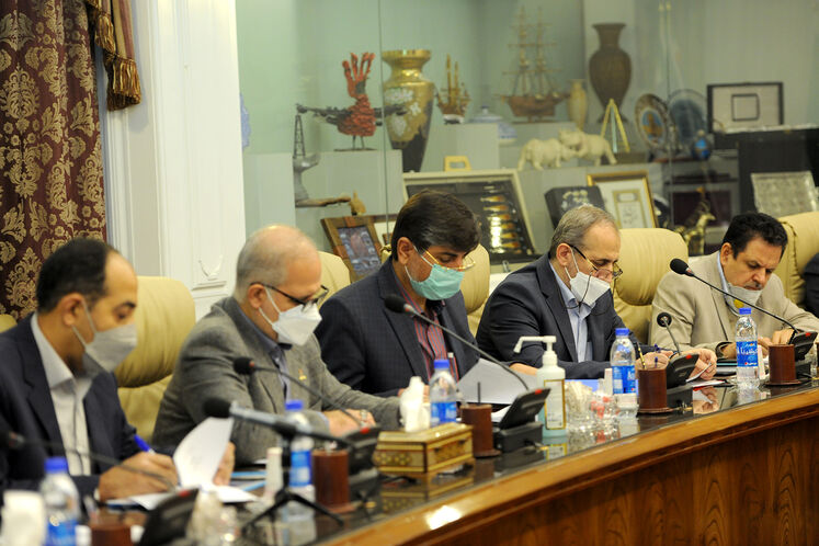 دومین جلسه کارگروه سوخت زمستانی با حضور جواد اوجی وزیر نفت
