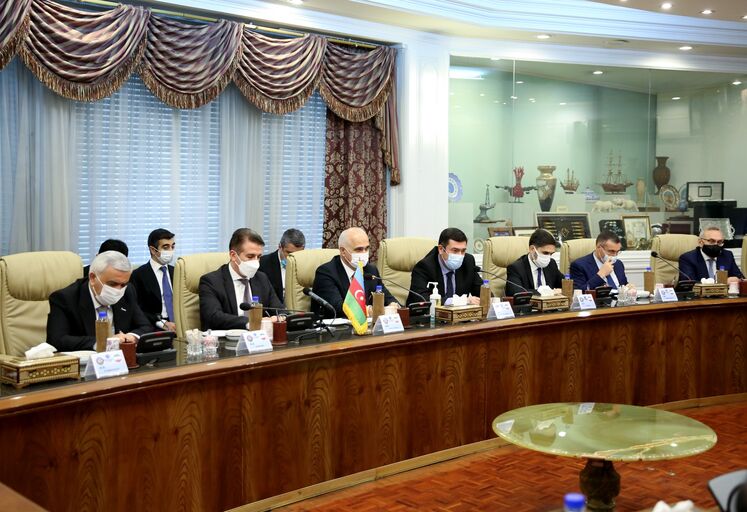 دیدار وزیر نفت با معاون نخست‌وزیر جمهوری آذربایجان