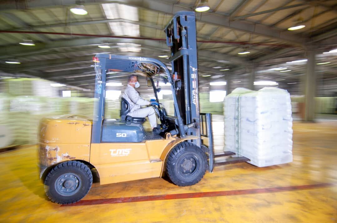 عرضه اعتباری محصولات پتروشیمی به ۲۹ درصد از کل عرضه بورسهای کالایی رسید عرضه اعتباری محصولات پتروشیمی به ۲۹ درصد از کل عرضه بورسهای کالایی رسید