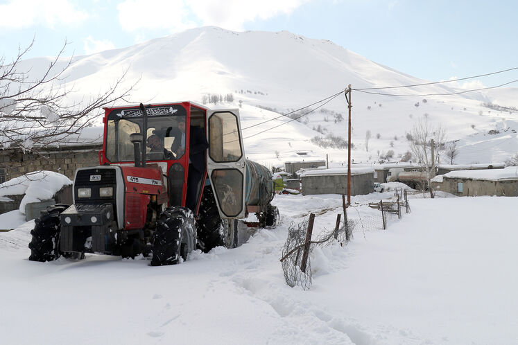 سوخت‌رسانی زمستانی در مناطق سخت‌گذر