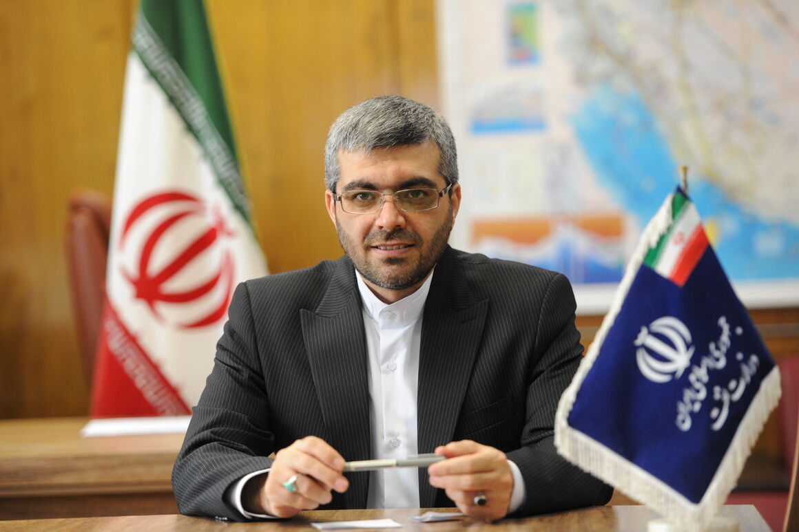 همکاری شرکت ملی نفت ایران با شرکت گازپروم روسیه برای توسعه ۶ میدان نفتی و ۲ میدان گازی 