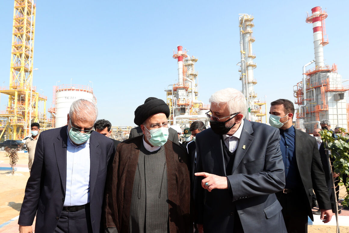 رویکرد دولت سیزدهم جلوگیری از خامفروشی منابع و مواد معدنی کشور است رویکرد دولت سیزدهم جلوگیری از خامفروشی منابع و مواد معدنی کشور است