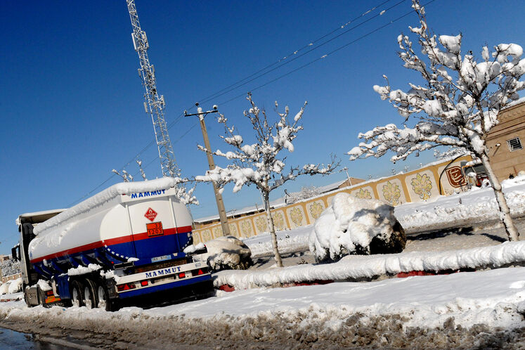 سوخت‌رسانی پایدار در روزهای سرد و برفی کردستان