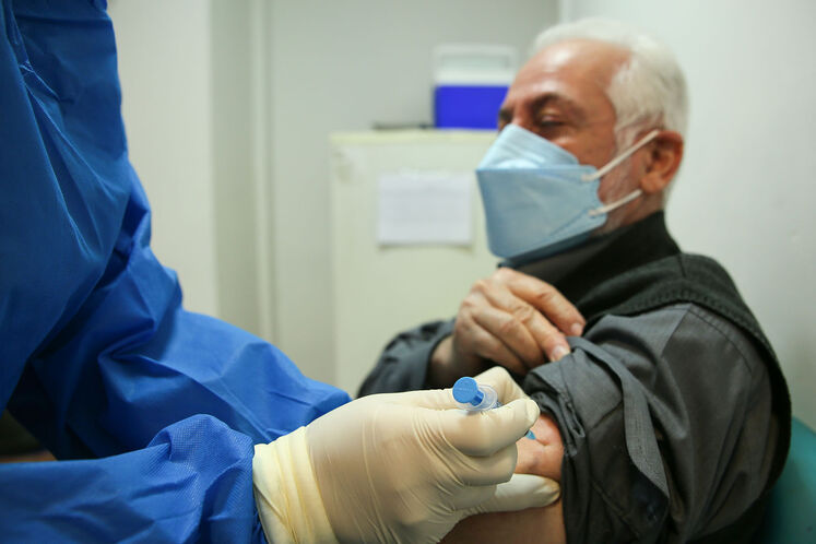 گزارشی از روند فعالیت واکسیناسیون بیمارستان نفت تهران