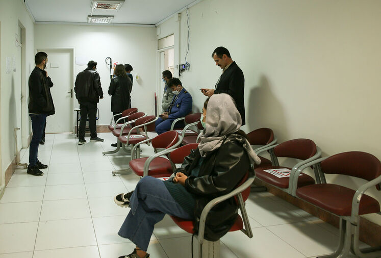گزارشی از روند فعالیت واکسیناسیون بیمارستان نفت تهران