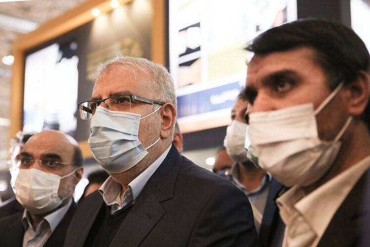 بازدید جواد اوجی، وزیر نفت از پانزدهمین نمایشگاه بین‌المللی ایران‌پلاست