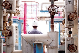 Iran oil opportunities: Support projects in strategic regions
