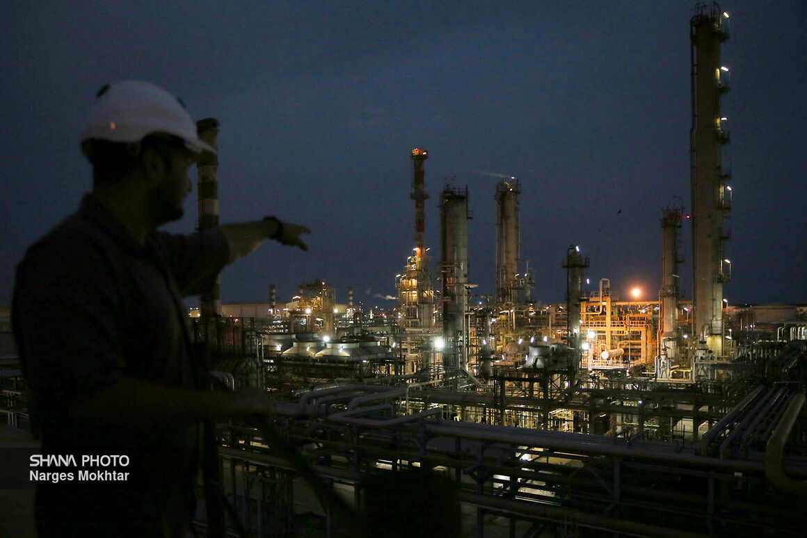 ۴ میلیارد دلار در صنعت نفت خوزستان سرمایه‌گذاری می‌شود