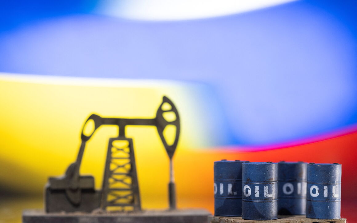 عرضه نفت روسیه به کمتر از ۱۰ میلیون بشکه در روز رسید