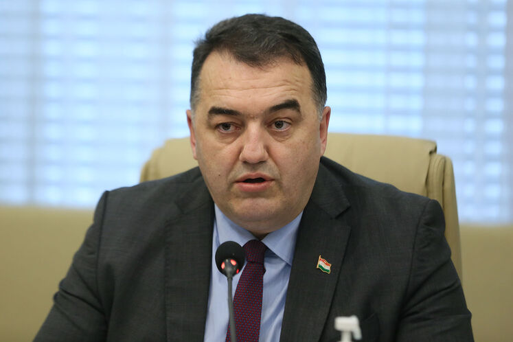 دلیر جمعه، وزیر انرژی و ذخایر آبی تاجیکستان