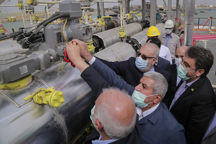 جواد اوجی، وزیر نفت در ماهشهر