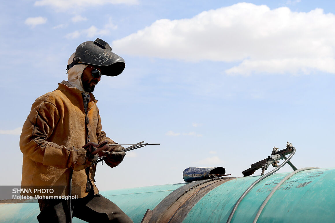 تبدیل وضعیت ۲۰۶ نفر از کارکنان شرکت انتقال گاز ایران