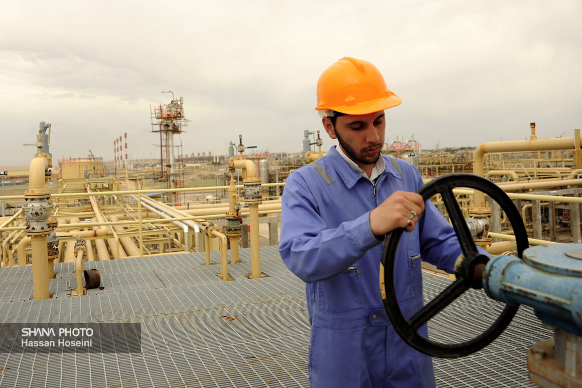 اجرای همزمان ۱۴ طرح توسعه ذخیره‌سازی گاز طبیعی در ایران