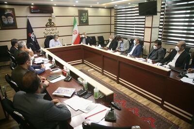 طرح‌ها و پروژه‌های عمده نفت و گاز نفت مناطق مرکزی ایران بررسی شد