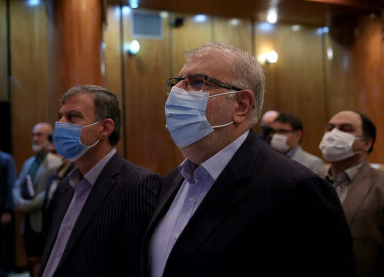 جواد اوجی، وزیر نفت و احمد مرادی، نماینده مردم بندرعباس در مجلس شورای اسلامی