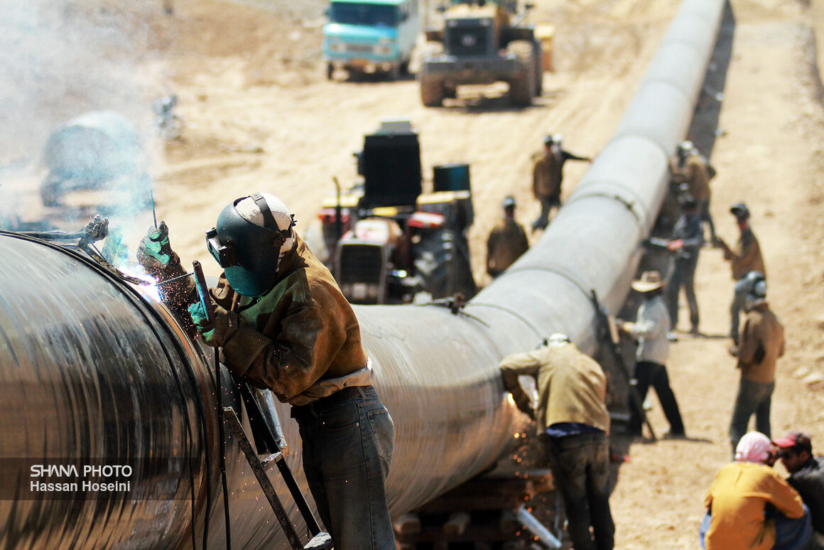 ۴۴ سال خدمترسانیِ صنعت گاز