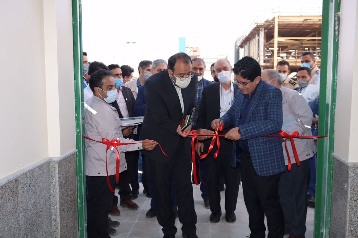 گشایش اتاق کنترل مرکزی طرح تصفیه گازوئیل پالایشگاه اصفهان
