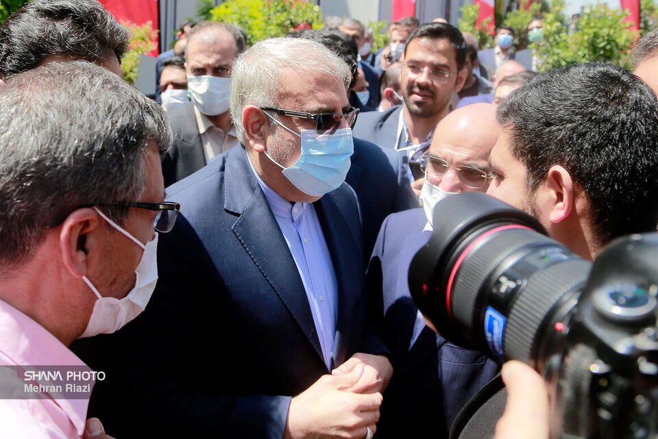 افزایش تولید نفت و گاز با بهرهگیری از توان شرکتهای دانشبنیان  افزایش تولید نفت و گاز با بهرهگیری از توان شرکتهای دانشبنیان