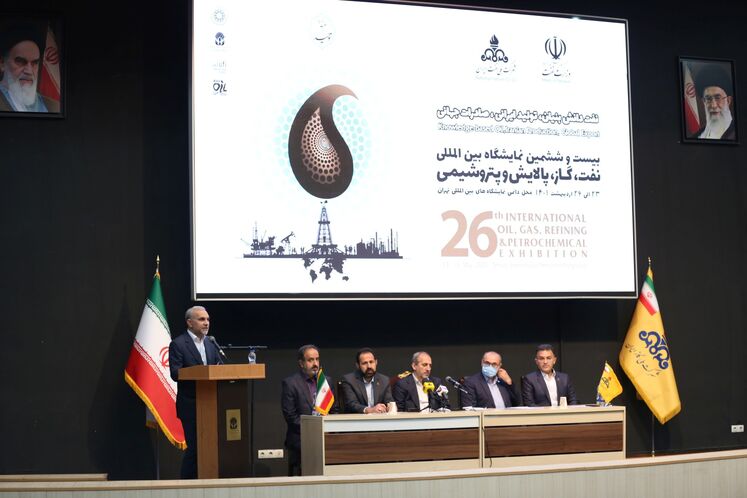 نشست خبری مدیرعامل شرکت ملی گاز ایران در حاشیه بیستوششمین نمایشگاه بینالمللی نفت، گاز، پالایش و پتروشیمی