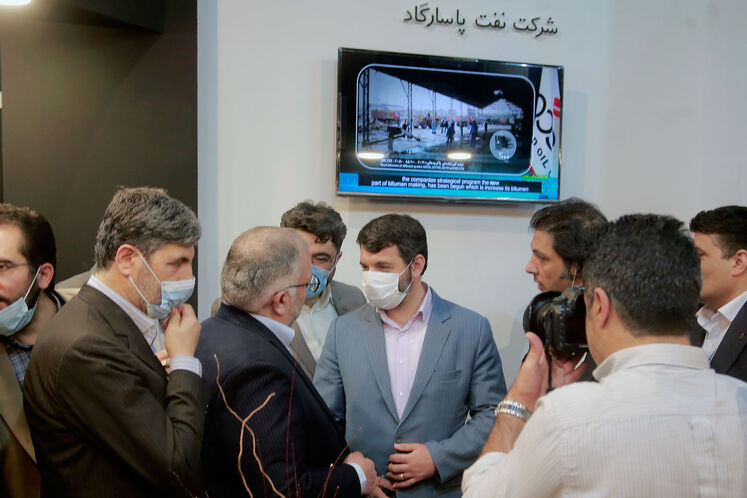 بازدید وزیر تعاون، کار و رفاه اجتماعی از بیست‌وششمین نمایشگاه نفت