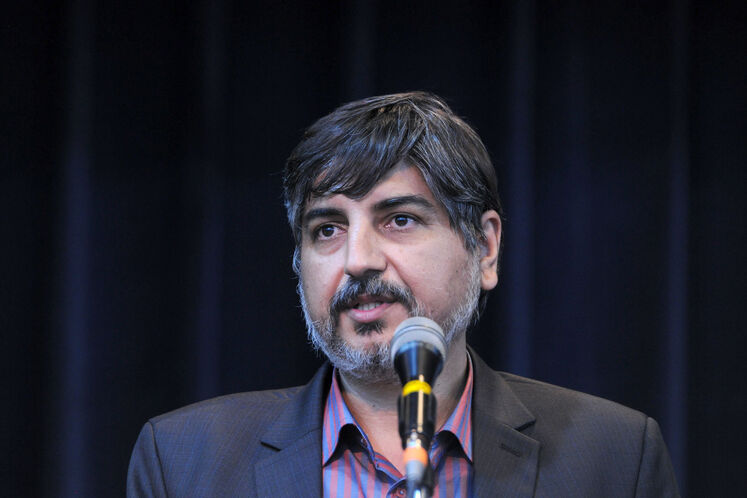  احمد زمانی، مدیر هماهنگی و نظارت بر تولید شرکت ملی گاز ایران 