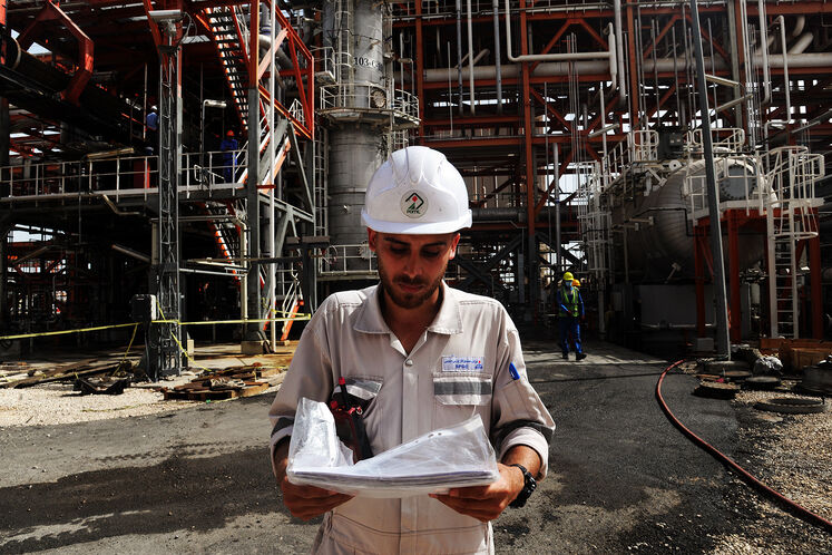 موافقت معاون وزیر نفت با ارزیابی تعالی سازمانی پالایشگاه‌های گاز ایران