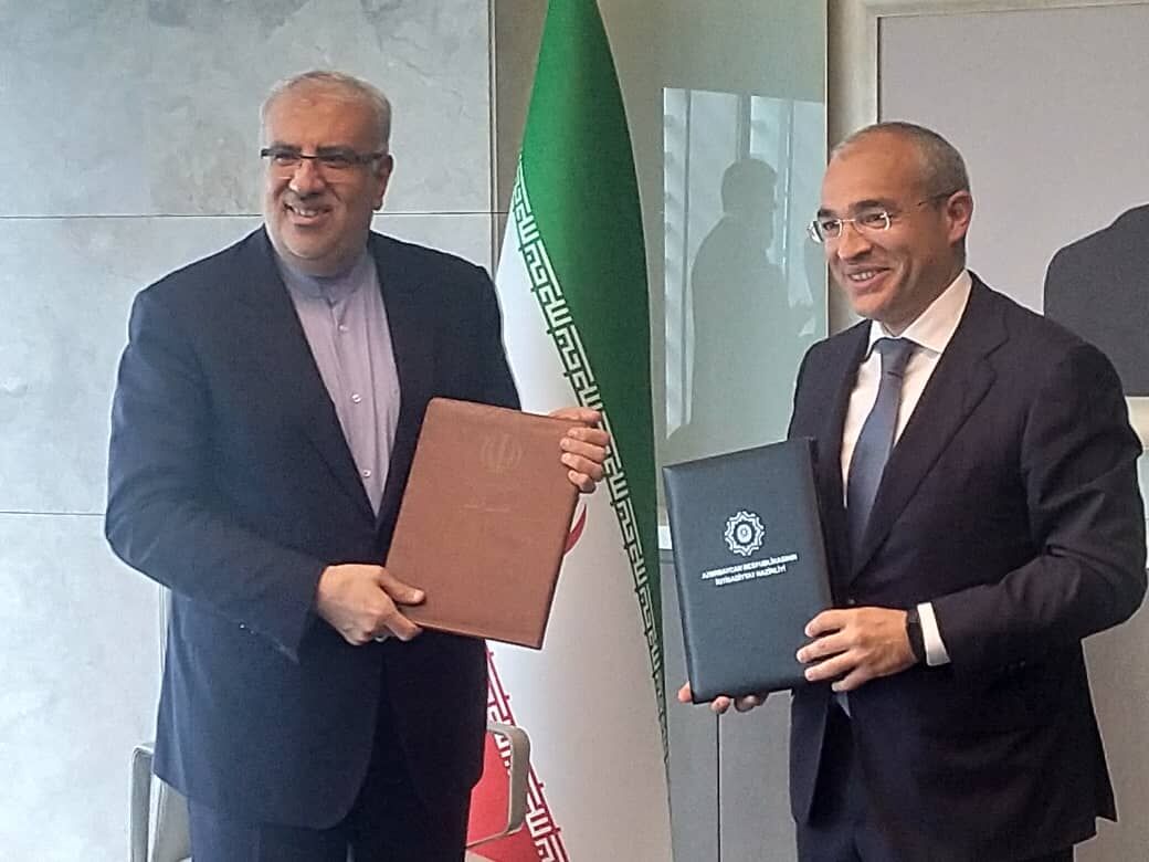 Iran, Azerbaijan Sign MoU to Double Turkmen Gas Swap