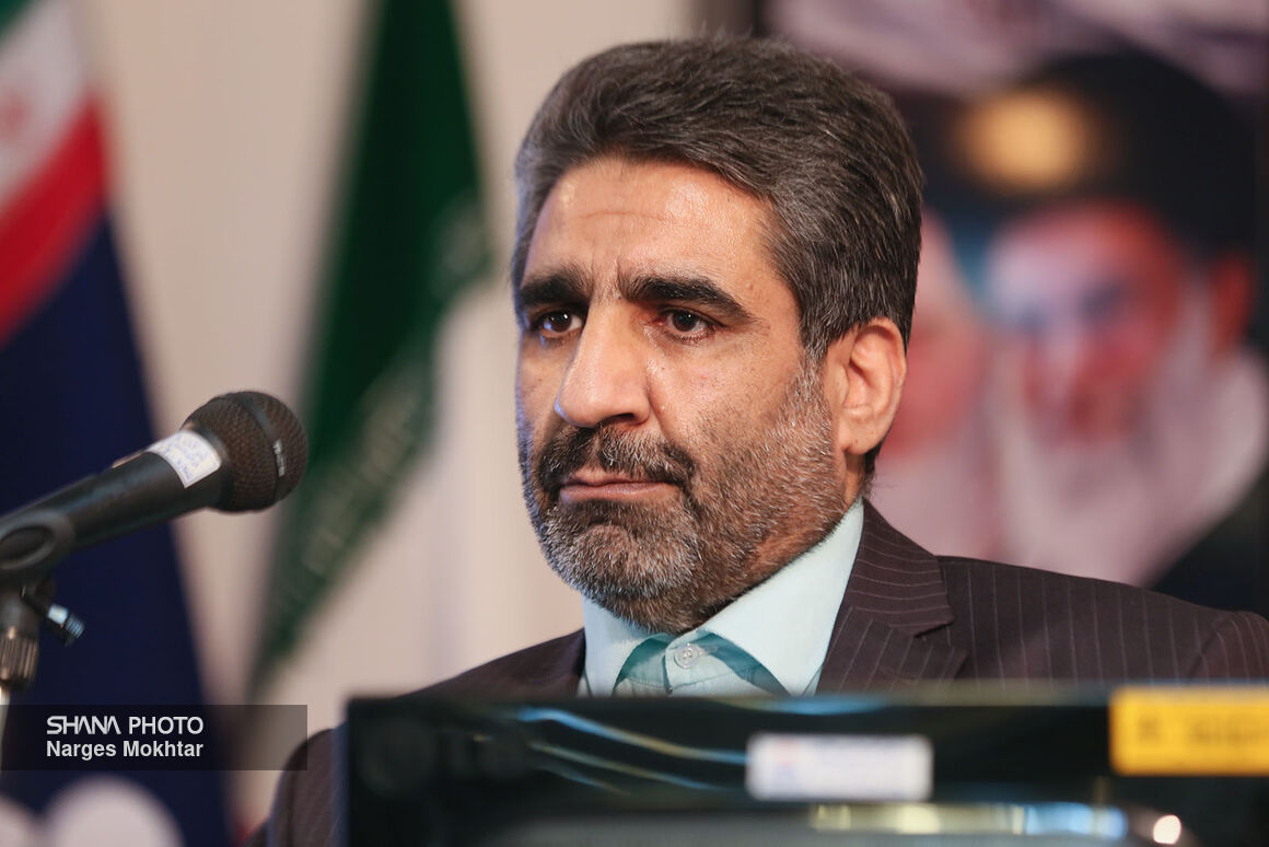 علیاکبر نژادعلی، مدیرعامل شرکت ملی پخش فرآوردههای نفتی علیاکبر نژادعلی، مدیرعامل شرکت ملی پخش فرآوردههای نفتی