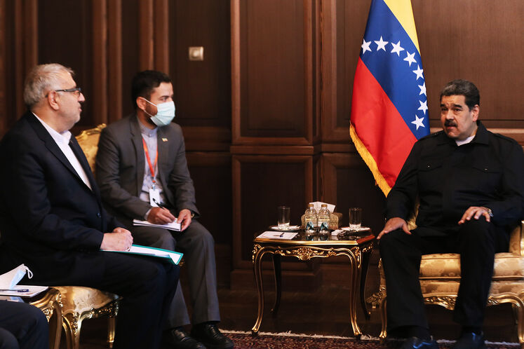  دیدار و گفت‌وگوی جواد اوجی، وزیر نفت و نیکولاس مادورو، رئیس‌جمهوری ونزوئلا 