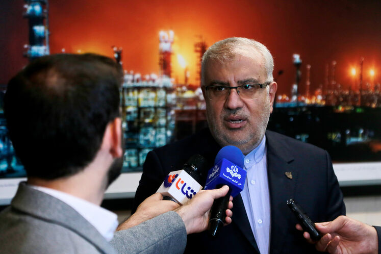 خودکفایی ایران در ساخت پالایشگاه و پتروشیمی و توسعه میدانهای نفت و گاز