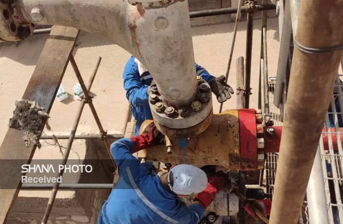 یک حلقه چاه با تولید روزانه ۴ هزار بشکه نفت عملیاتی شد