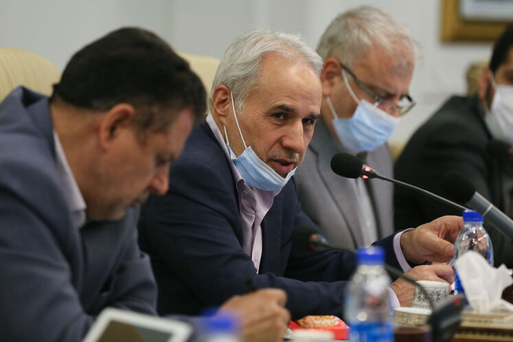 نشست مشترک مدیران عامل شرکتهای پالایشی کشور با وزیر نفت