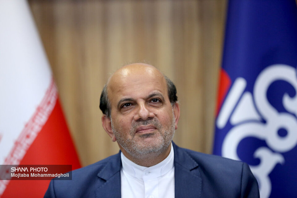افزایش ۲۰۰ هزار بشکهای ظرفیت تولید نفت ایران تا پایان ۱۴۰۱ افزایش ۲۰۰ هزار بشکهای ظرفیت تولید نفت ایران تا پایان ۱۴۰۱