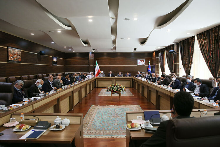 نشست اعضای کمیسیون انرژی مجلس با وزیر نفت