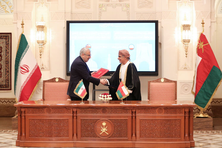 امضای سند همکاری بین ایران و عمان