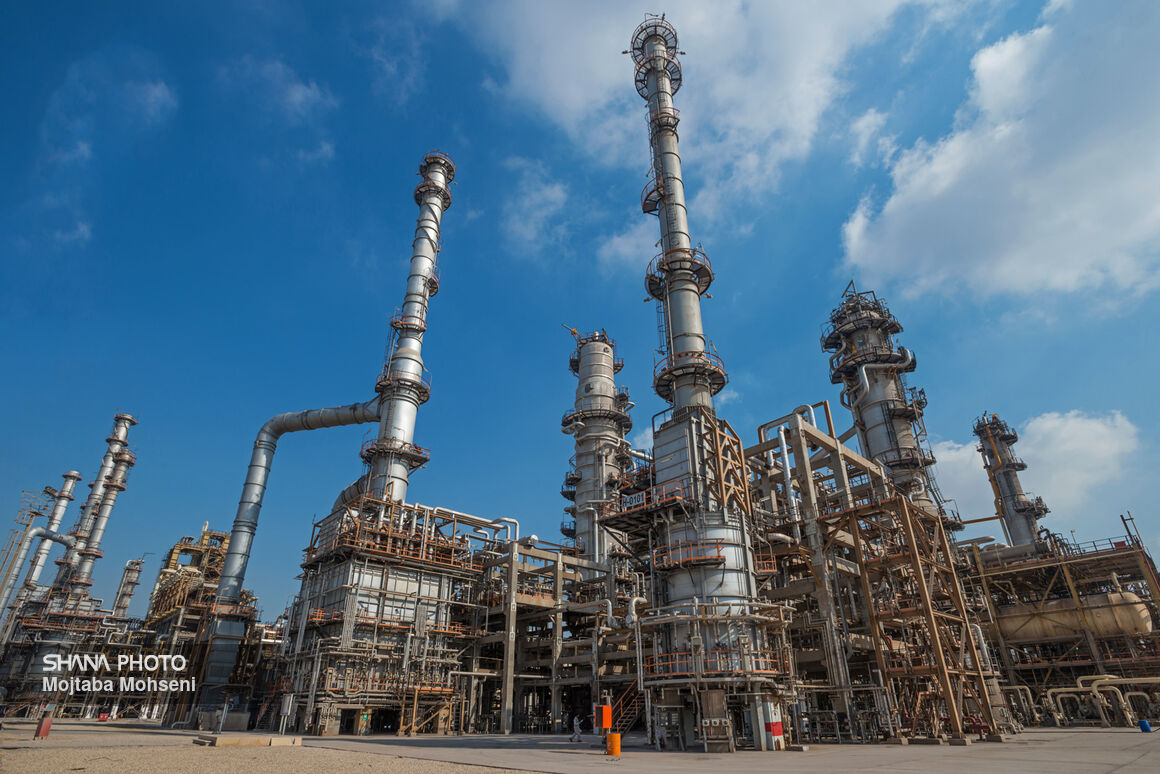 تولید ۵۰ درصد بنزین کشور در پالایشگاه ستاره خلیج‌فارس، بزرگترین پالایشگاه خاورمیانه