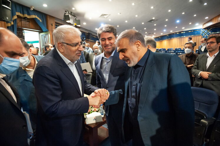 آیین بهرهبرداری و آغاز عملیات طرحهای گازرسانی در هفته دولت