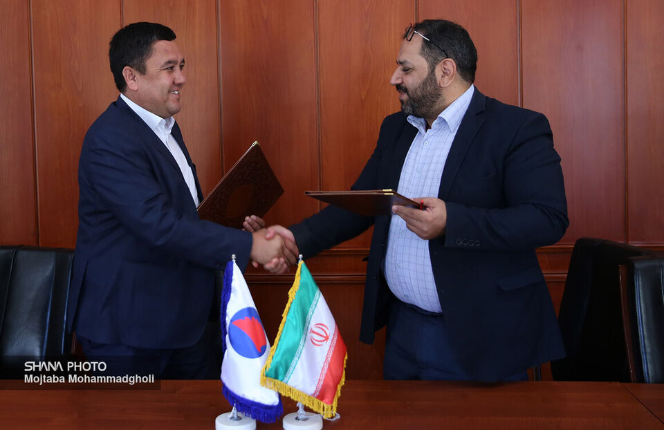 پارک فناوری و نوآوری نفت و شرکت ازبکستانی تفاهم‌نامه همکاری امضا کردند