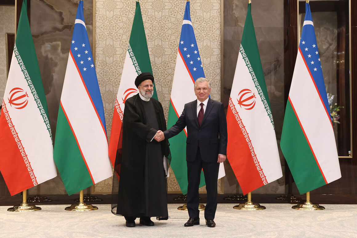 تهران و تاشکند ۱۷ سند همکاری امضا کردند