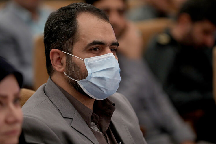 علی فروزنده، مدیر کل روابط عمومی وزارت نفت